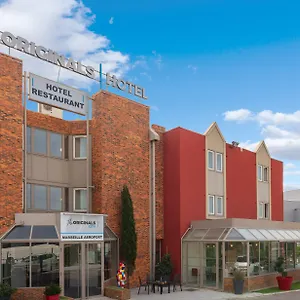 ** Hotel The Originals Marseille Aeroport France